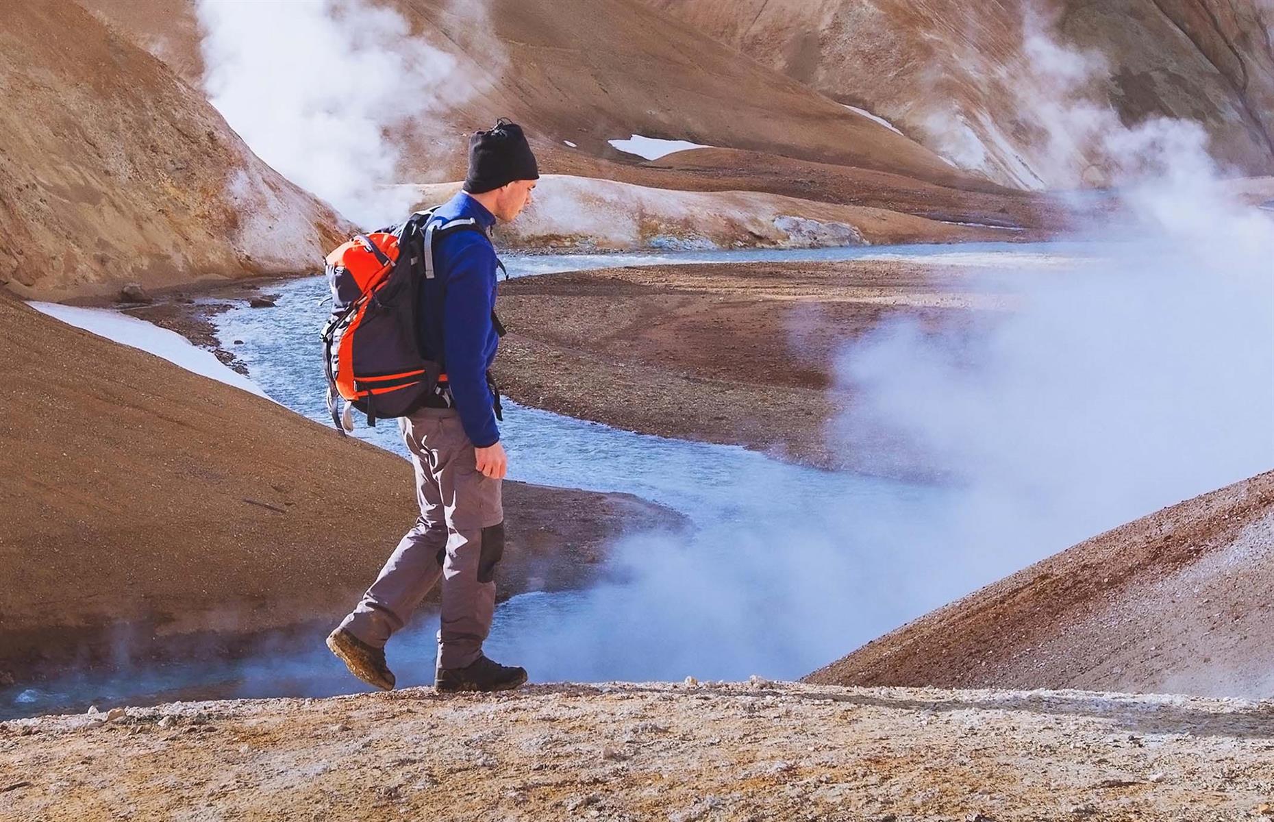 Iceland: 83.4
